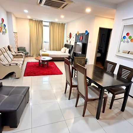 Taragon Homestay - Kuala Lumpur Ngoại thất bức ảnh